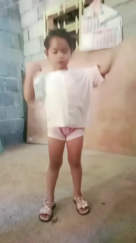 @EliNel