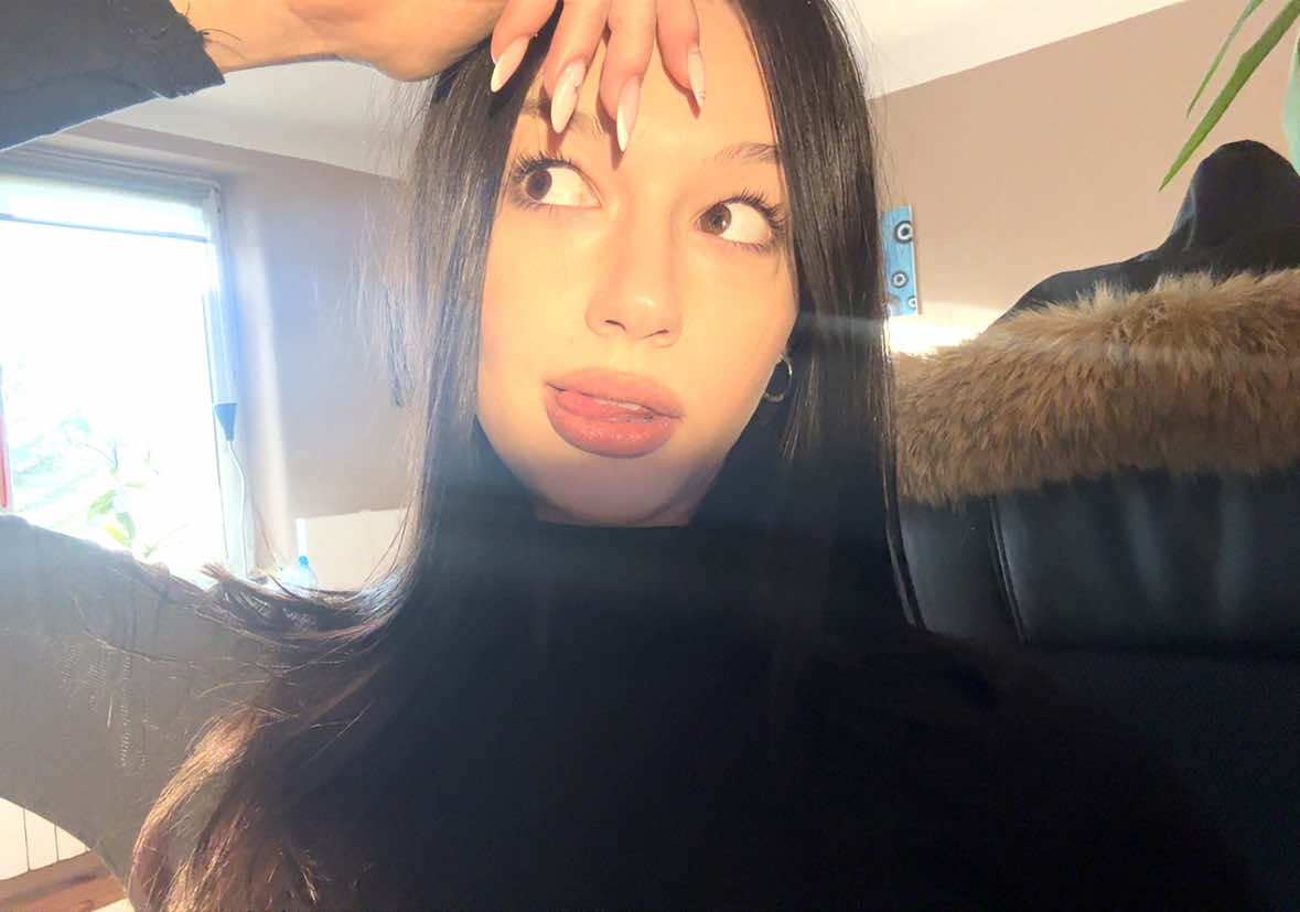 @debska