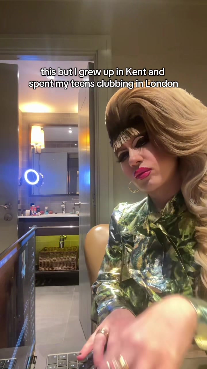 @Jodie Harsh
