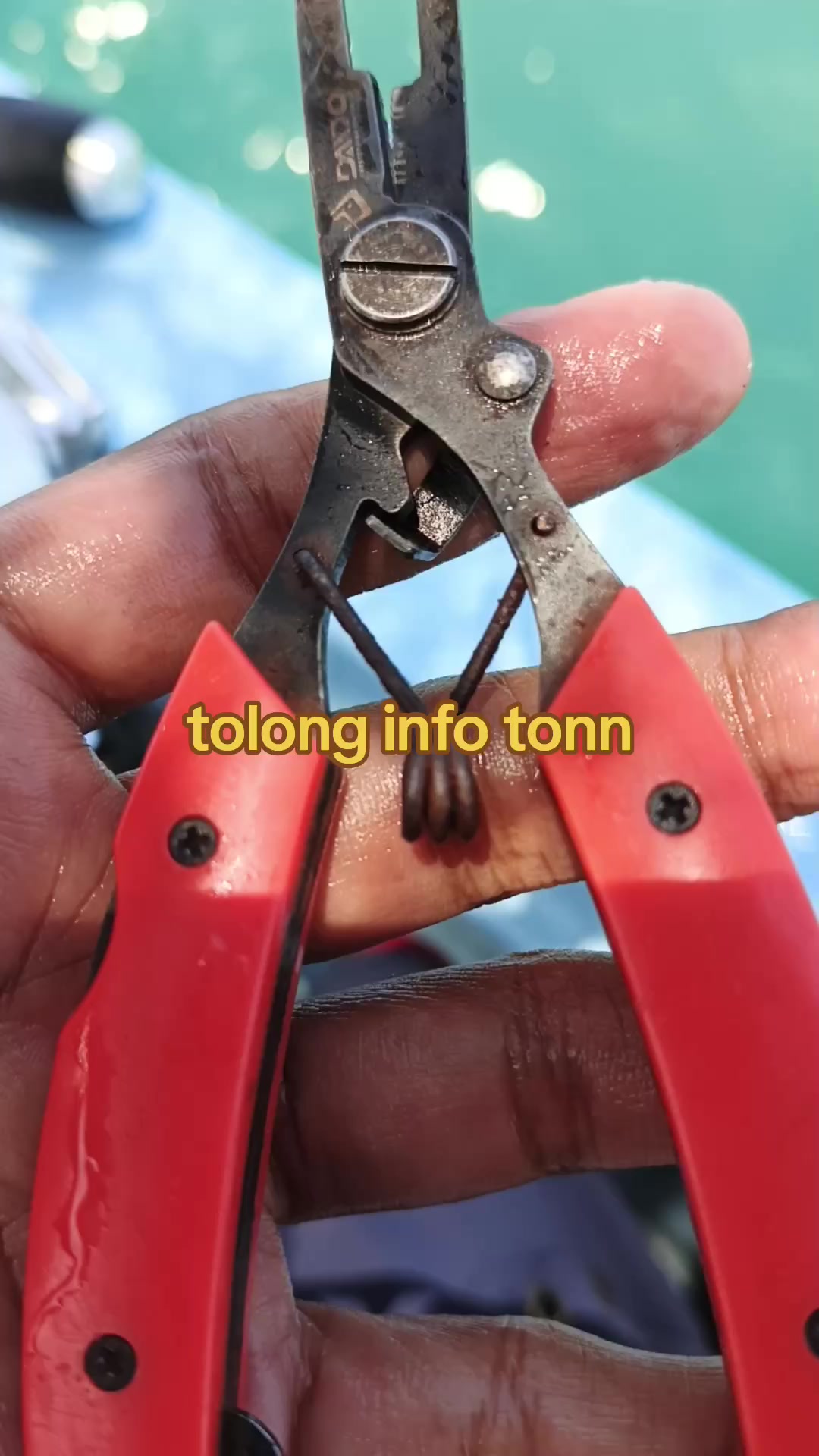 @𝙪𝙨𝙧𝙤𝙠