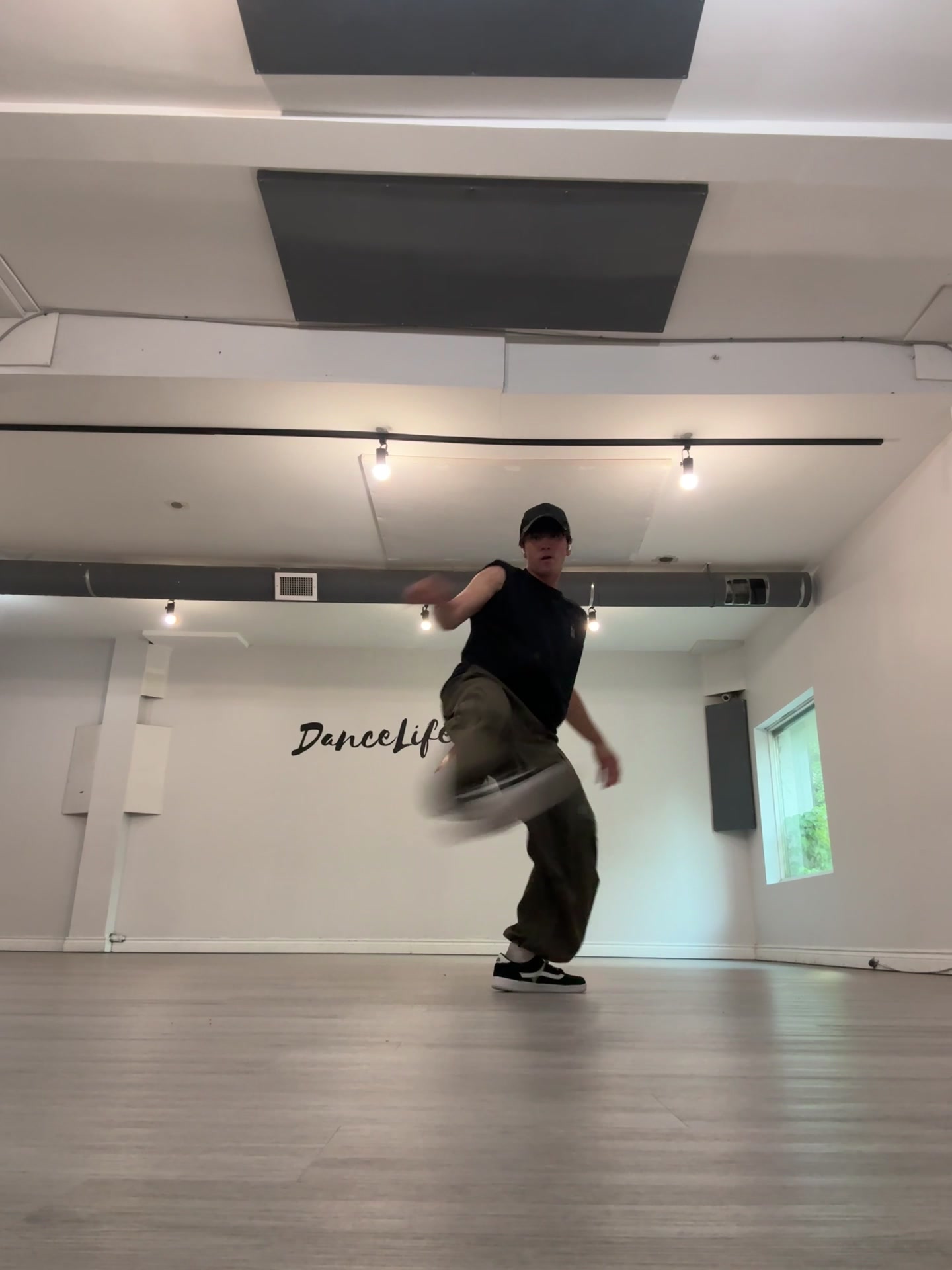@TAKA