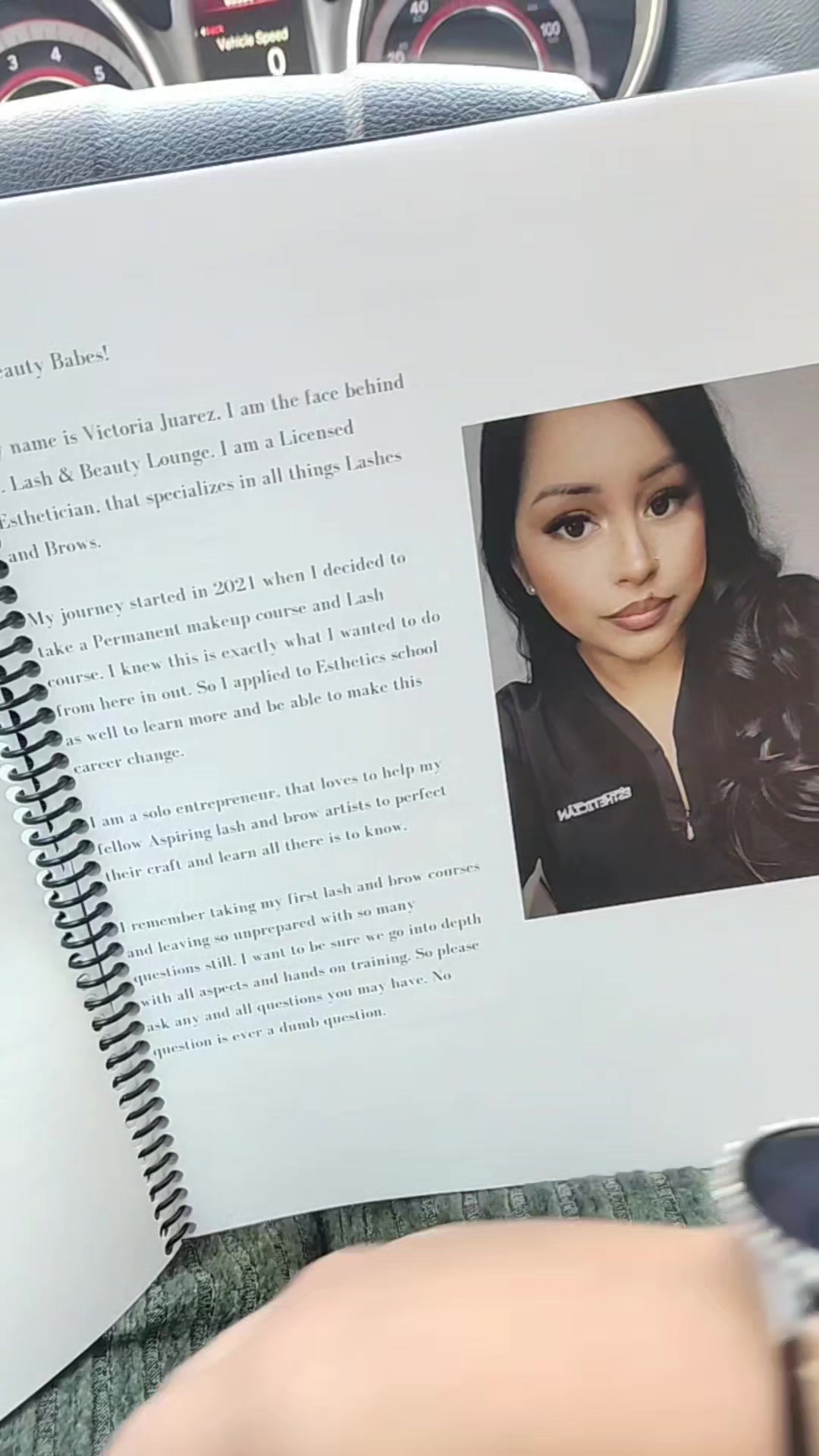 @Victoria | LASH & BROW ARTIST