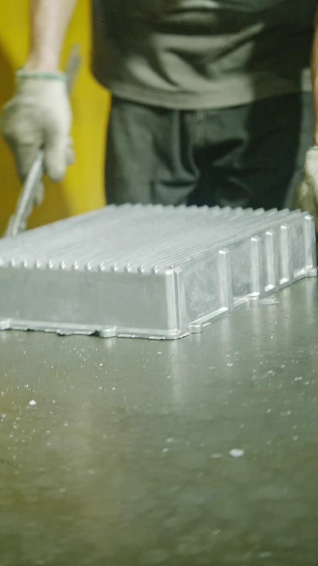 @Die-casting-001