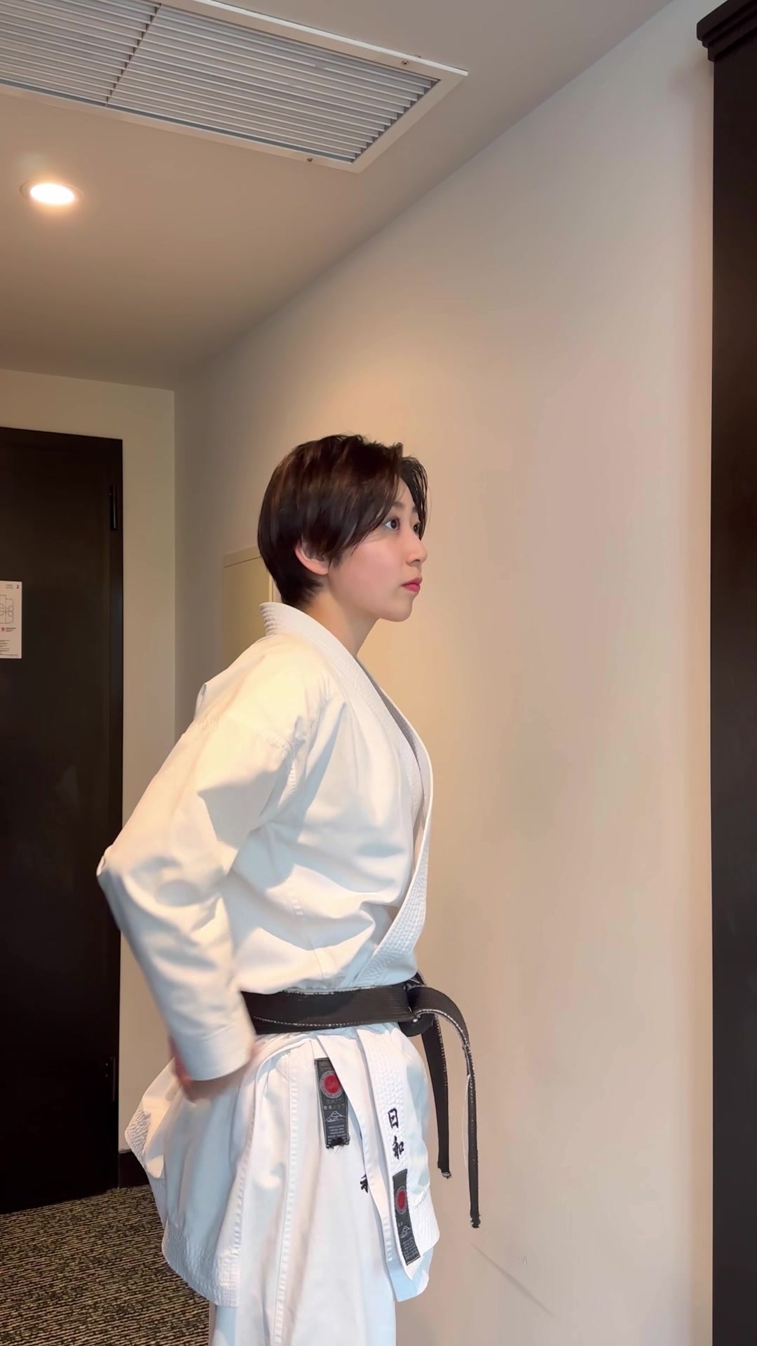 @ひよ