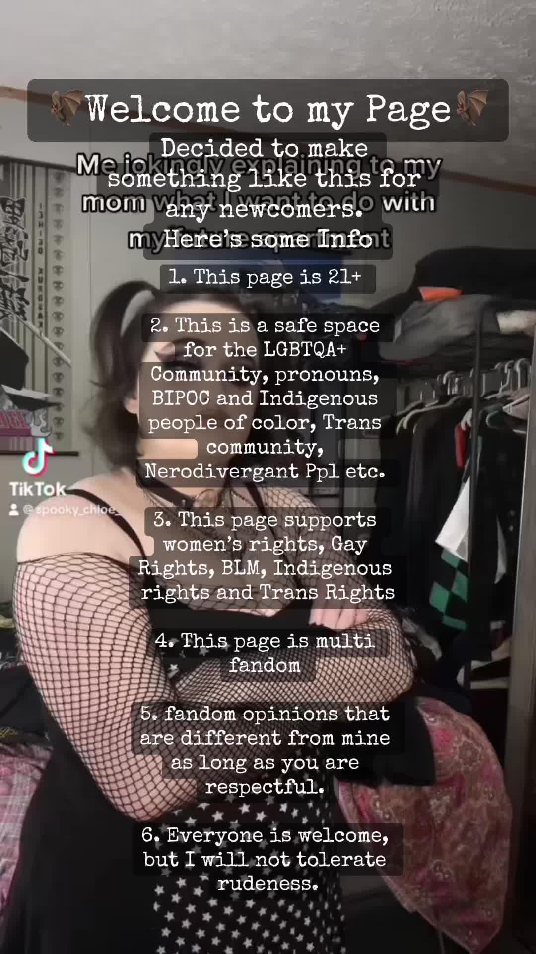 @🦇ℭ𝔥𝔩𝔬𝔢🥀