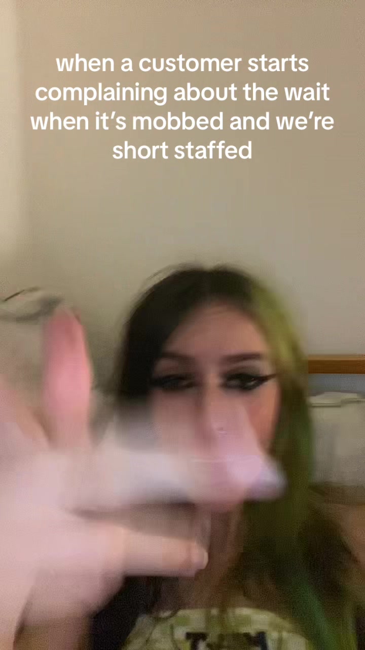 @rachel👽🖤
