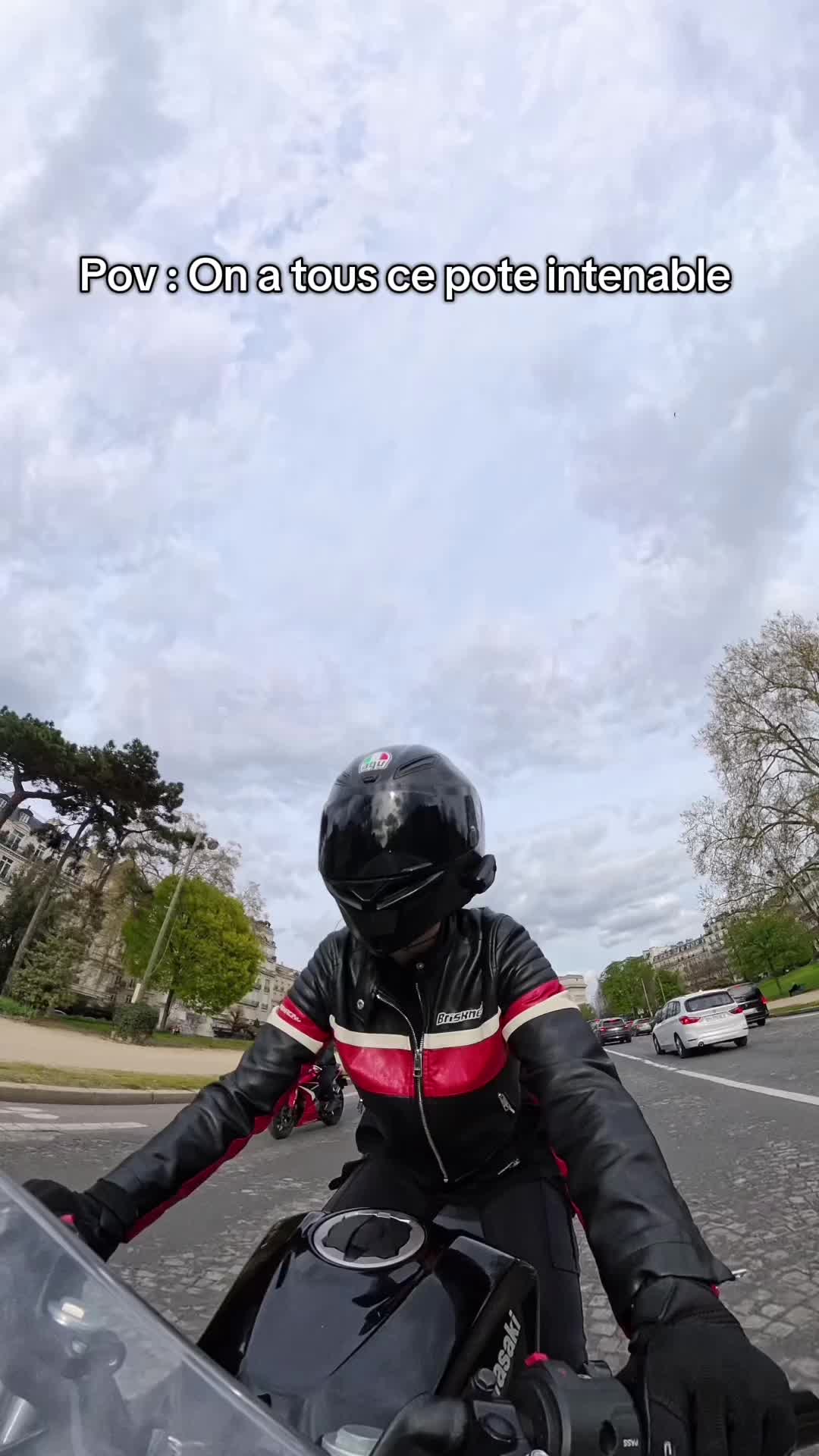 @Coralie 🏍️