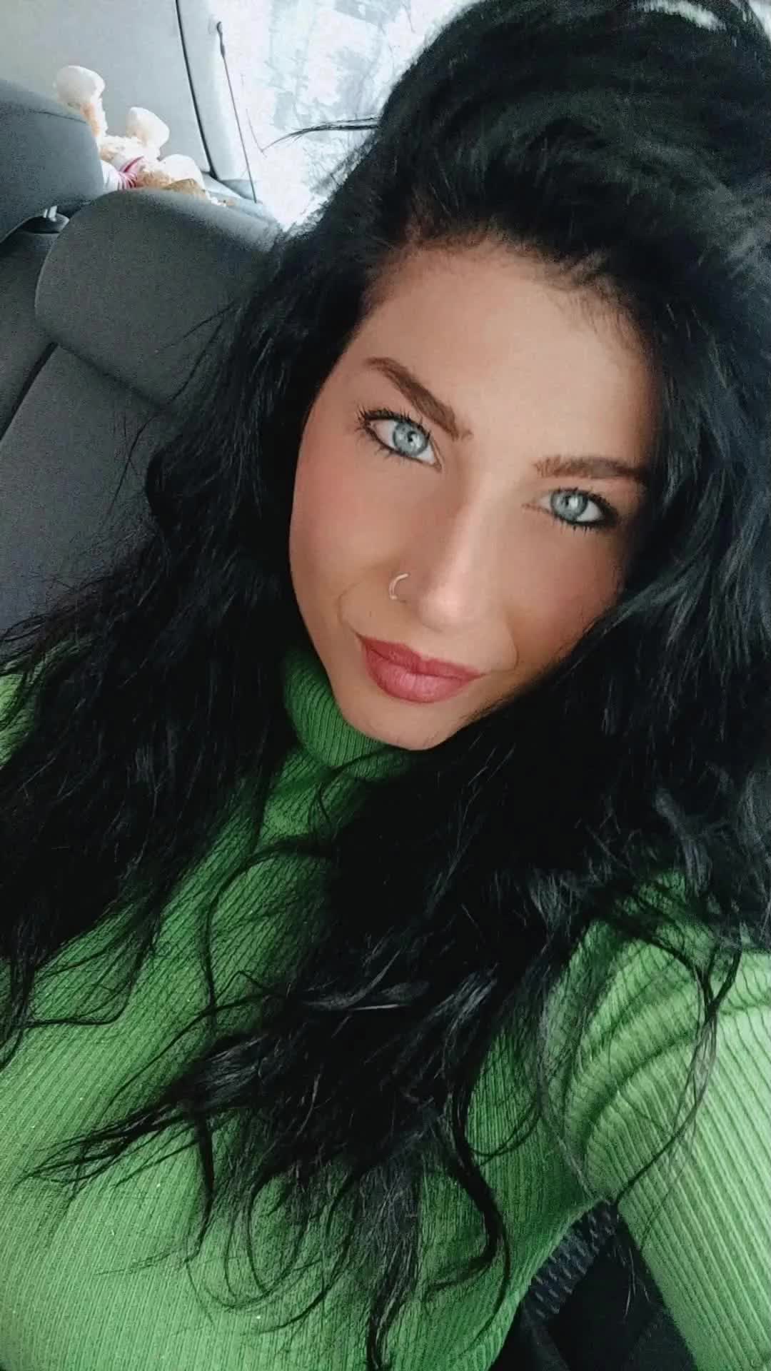 @ylenanetta