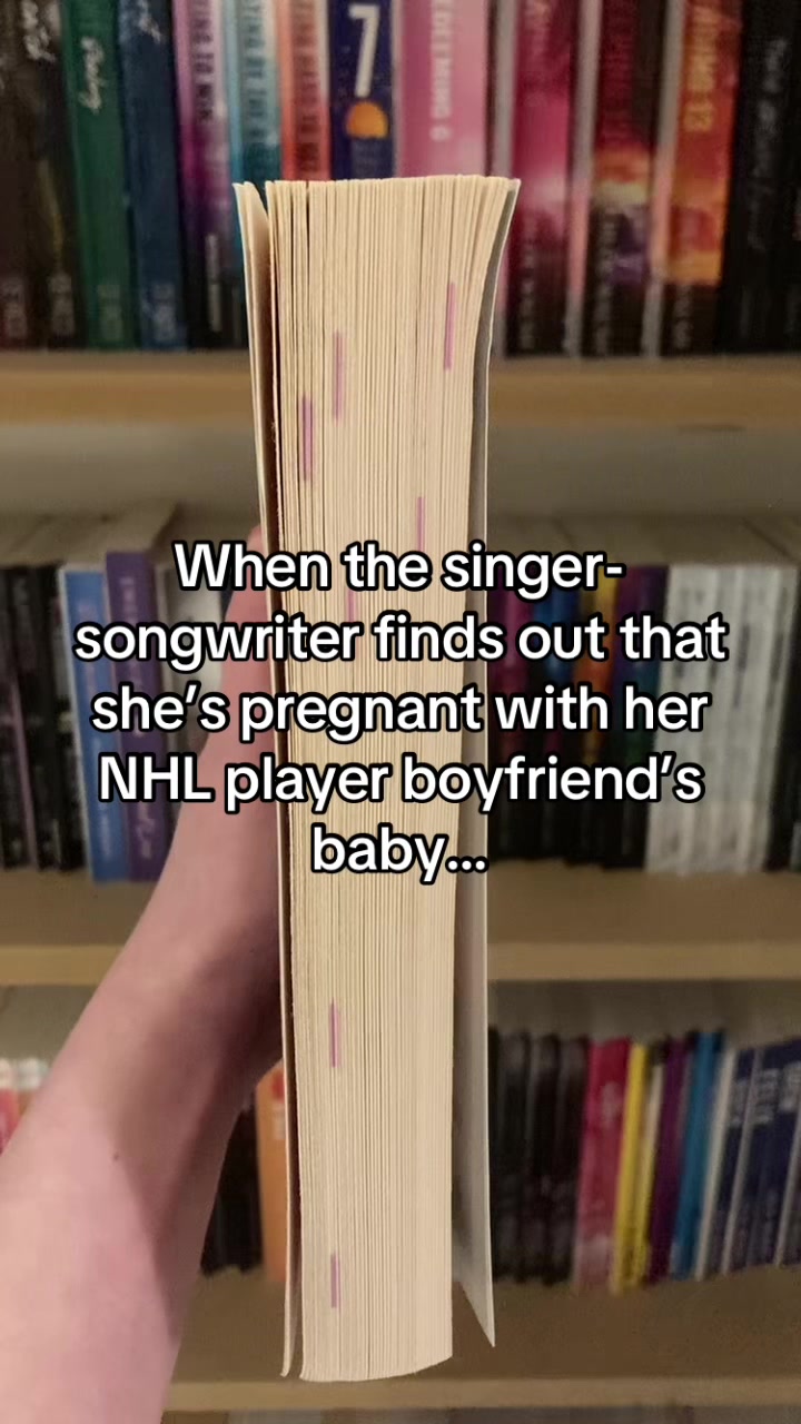 @lizziereadsbooks📚