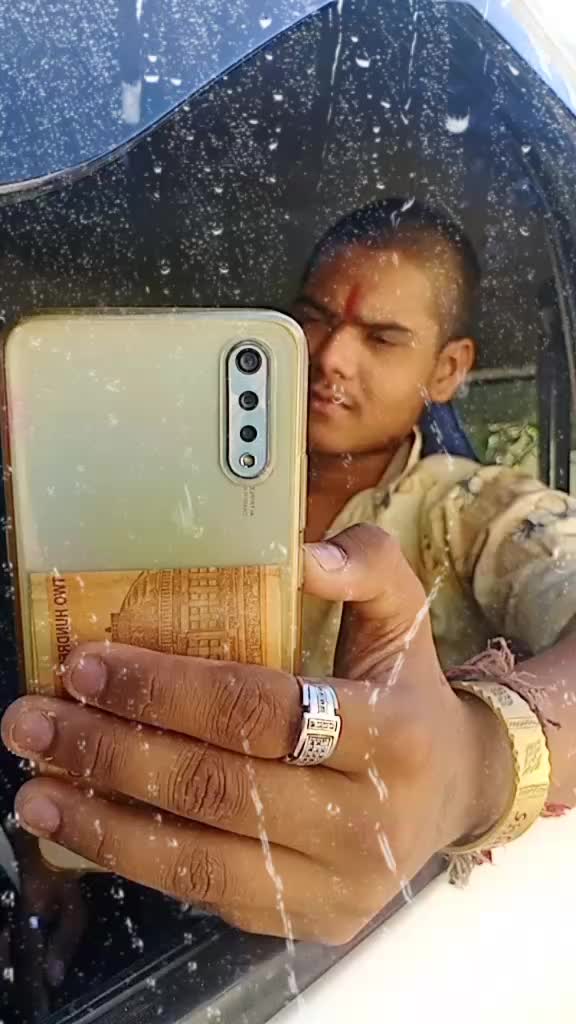 @GJ18 no mojilo Barot