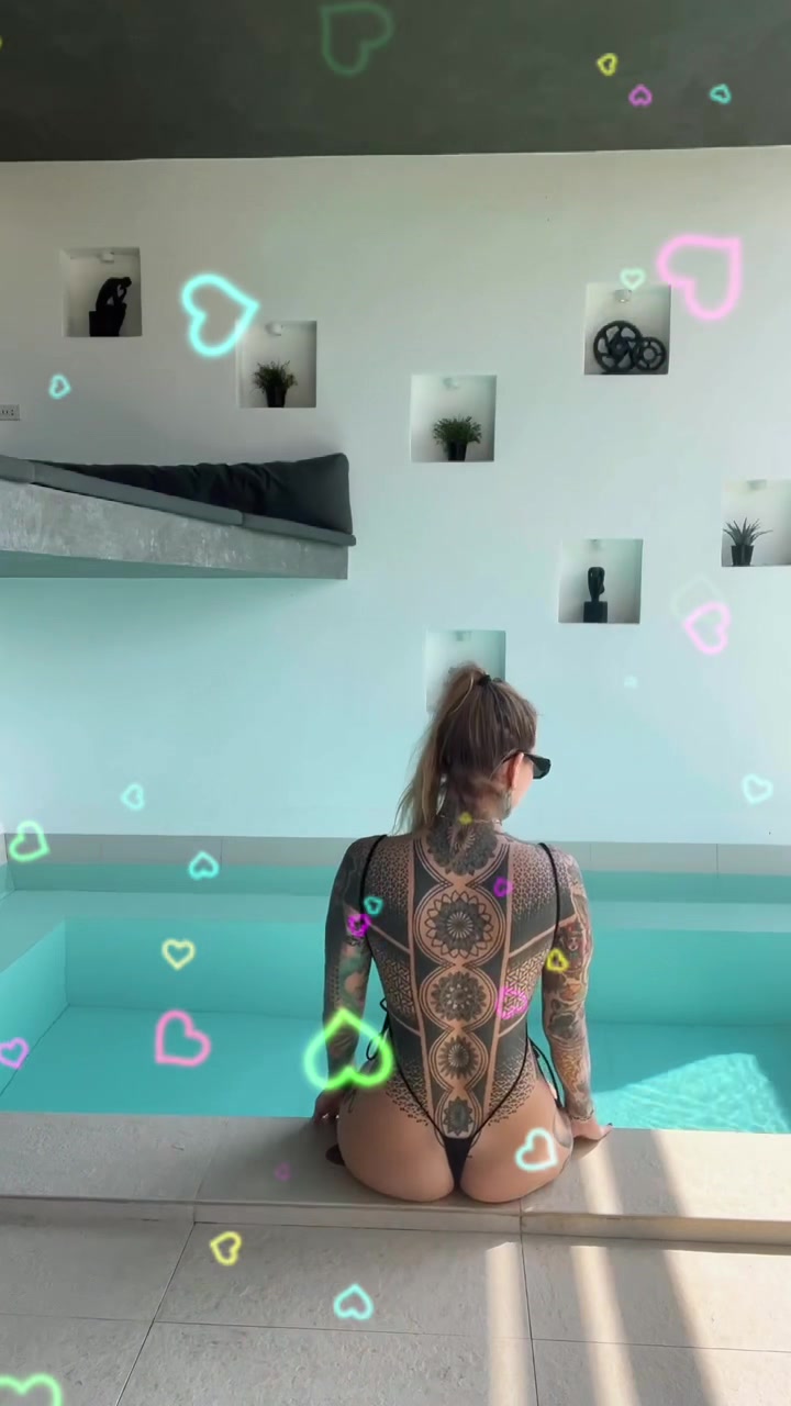 @Lisa Rocketcock 🚀
