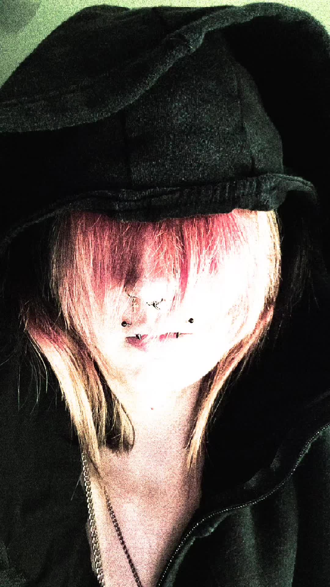 @⦻ Hollow_Lilith ⦻