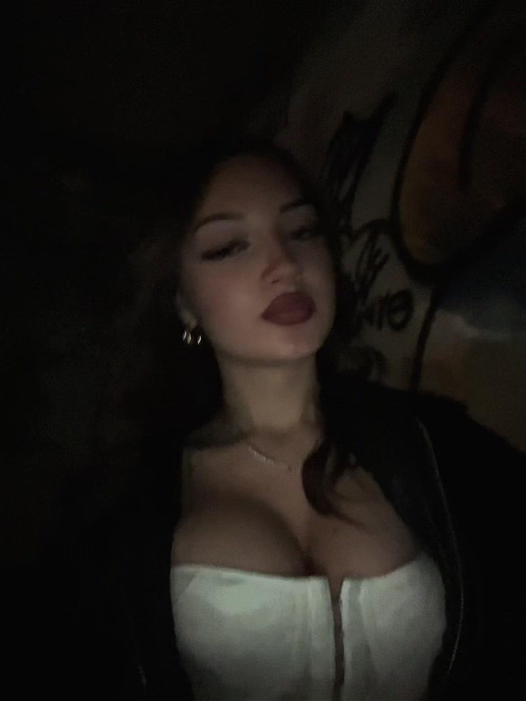 @_.Melinaa._