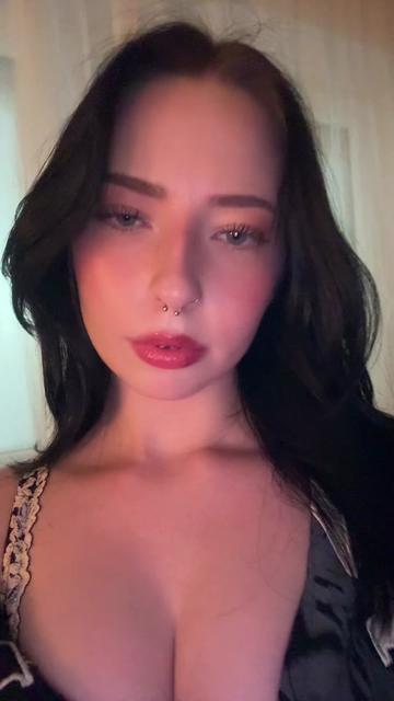 @IG: y0urusedbr4t