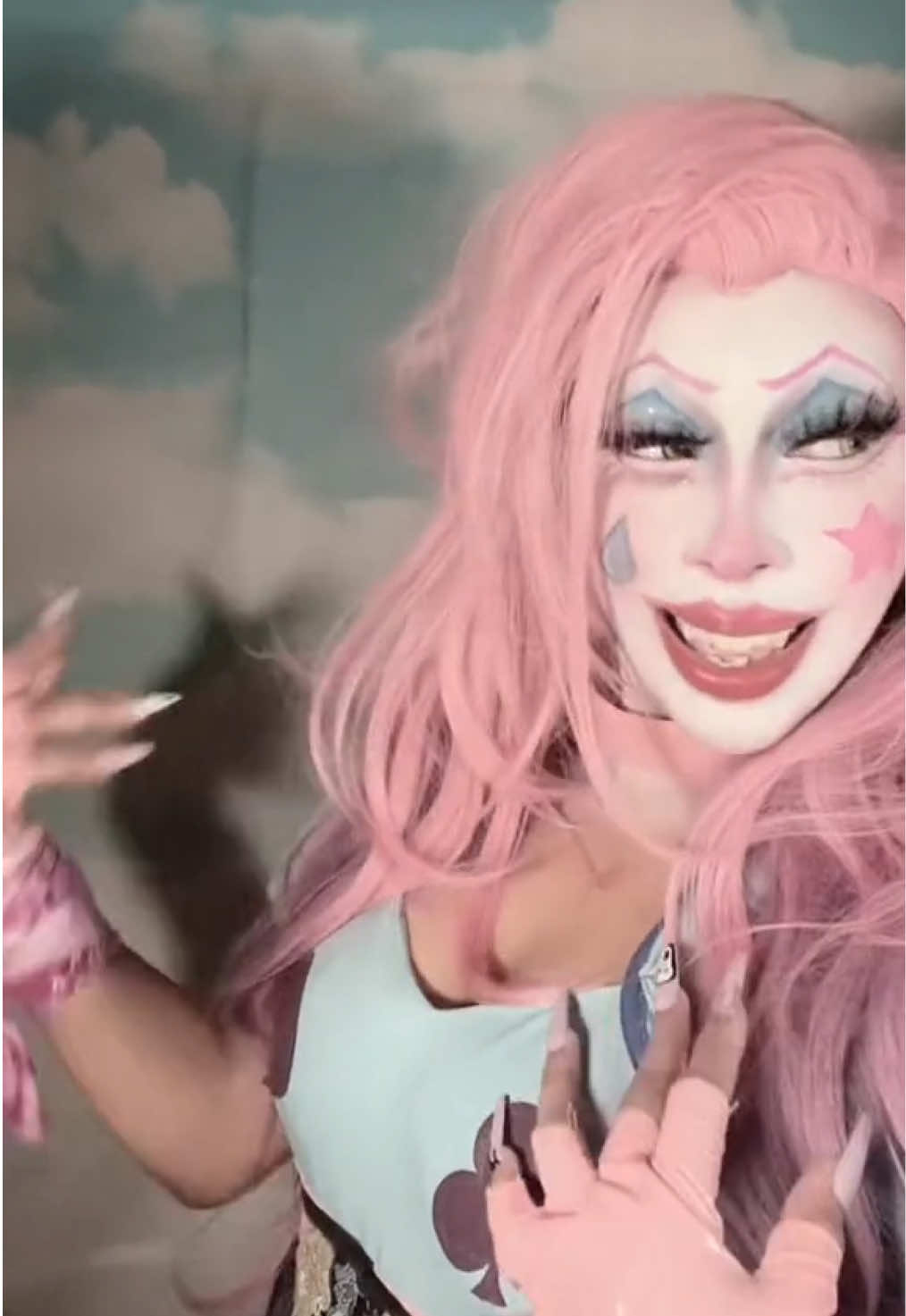 @𝔗𝔴𝔦𝔰𝔱𝔦 ᶻ 𝘇 𐰁🐇. ⋆✦