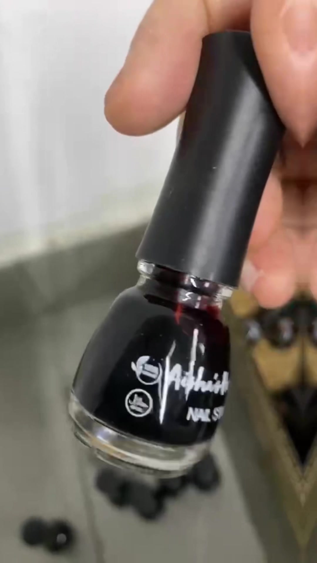 @Aisha Nail Stain
