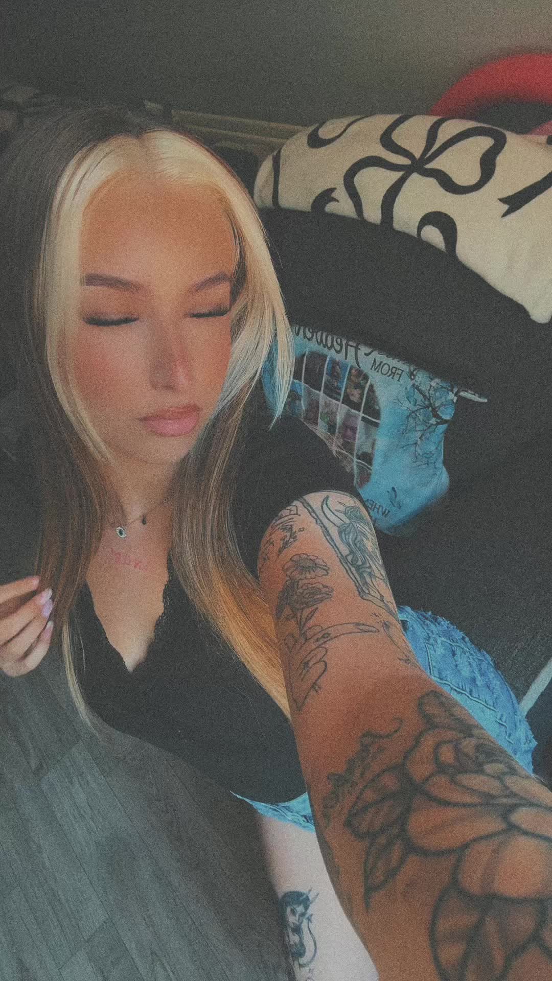 @courtneyjade_98