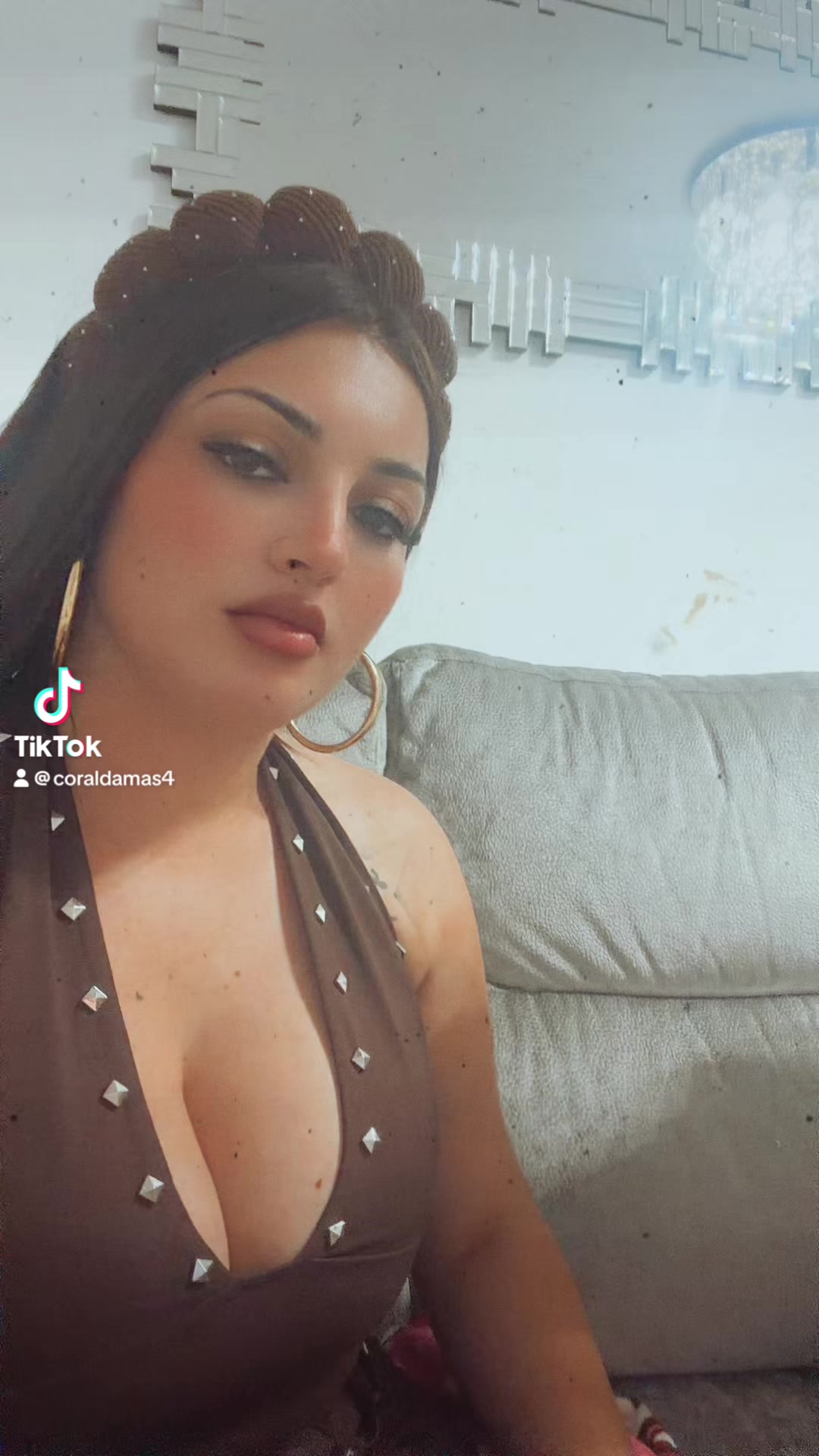 @coraldamas