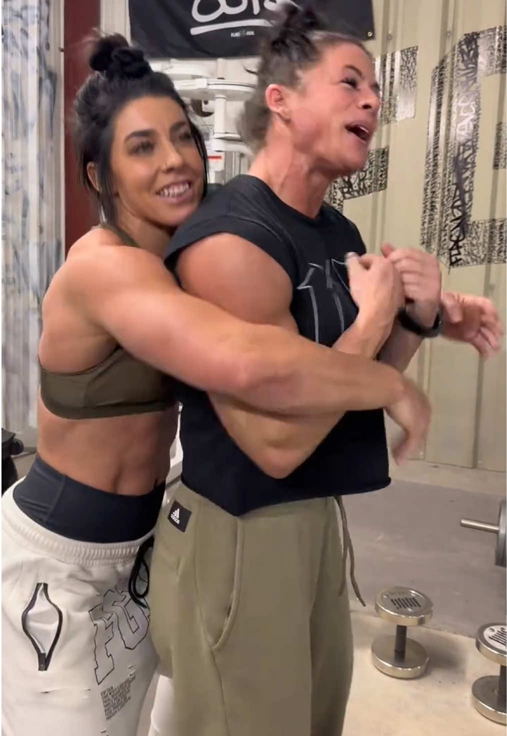 @Muscu girl alpha