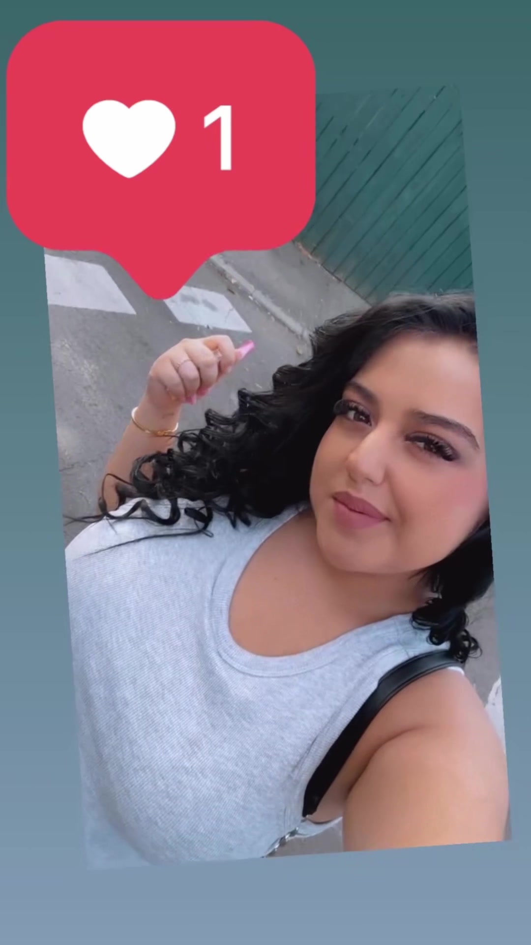 @Mirela._.Bianca