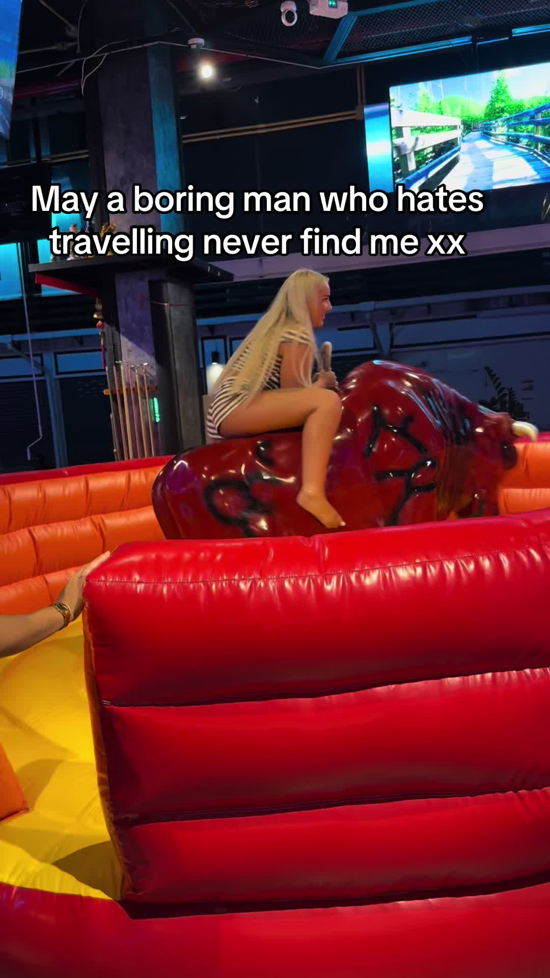 @Rhi🤍🌶️