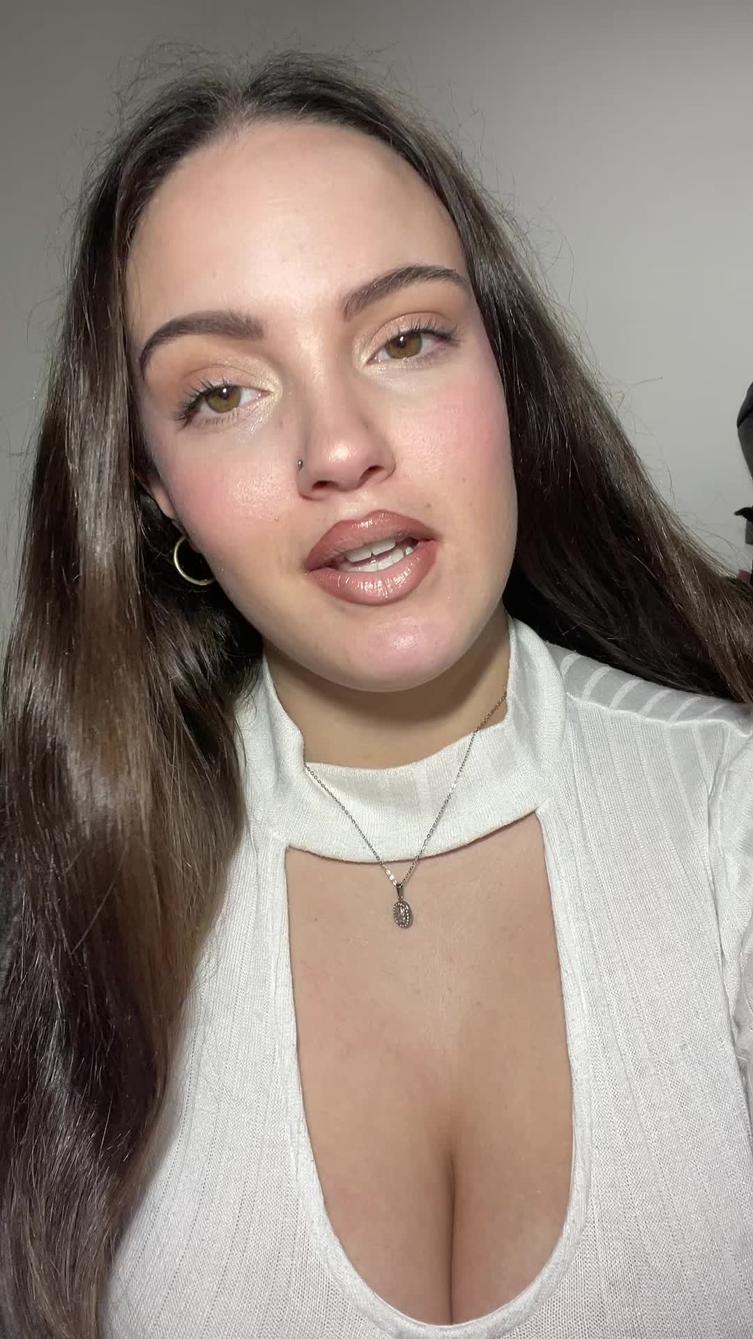 @aroamuca