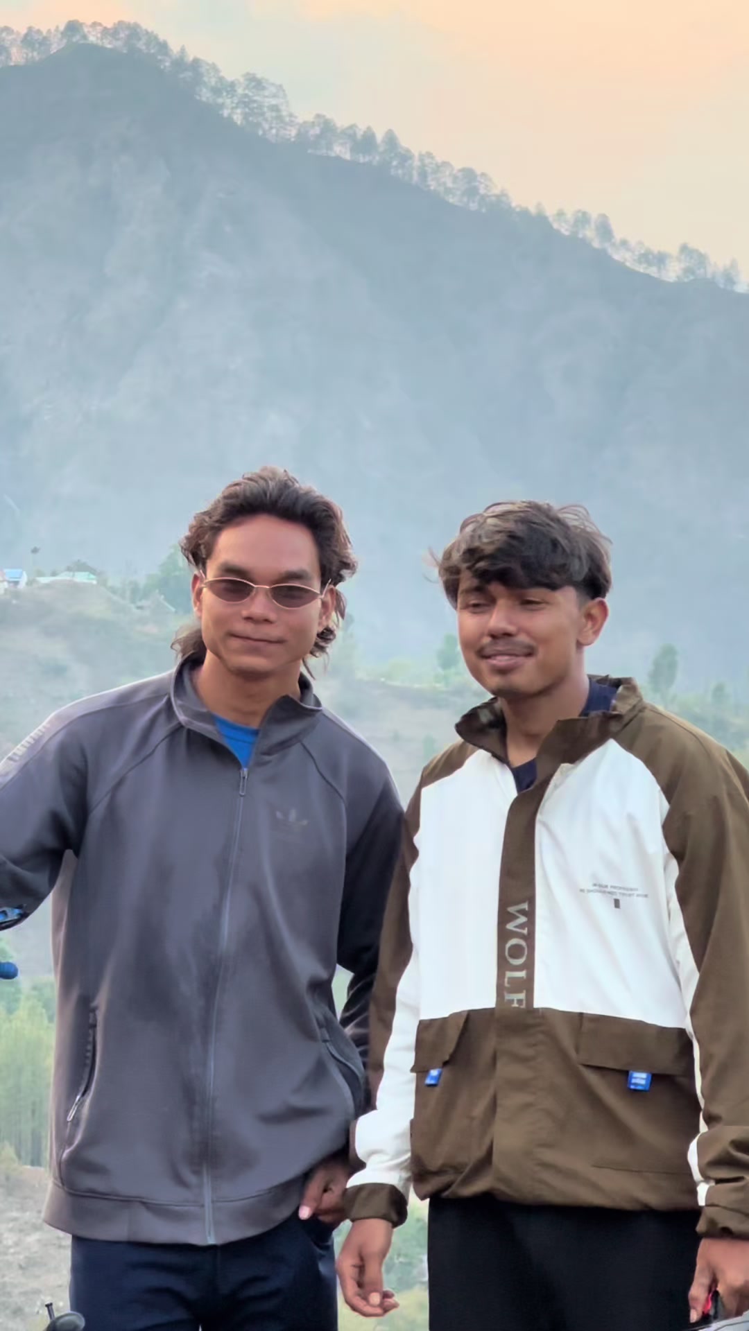@Kushal 🌍️🥀🇳🇵(simpal kanxo