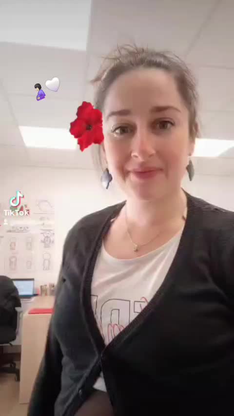 @EloCao