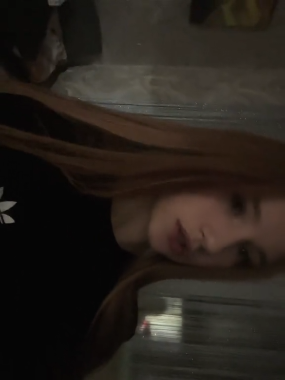 @даришка йоу🎀