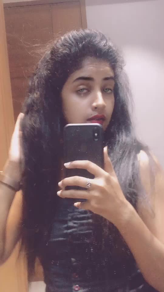 @Priya Shingare💎