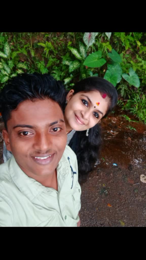 @KaVyA NiDhiN❤️