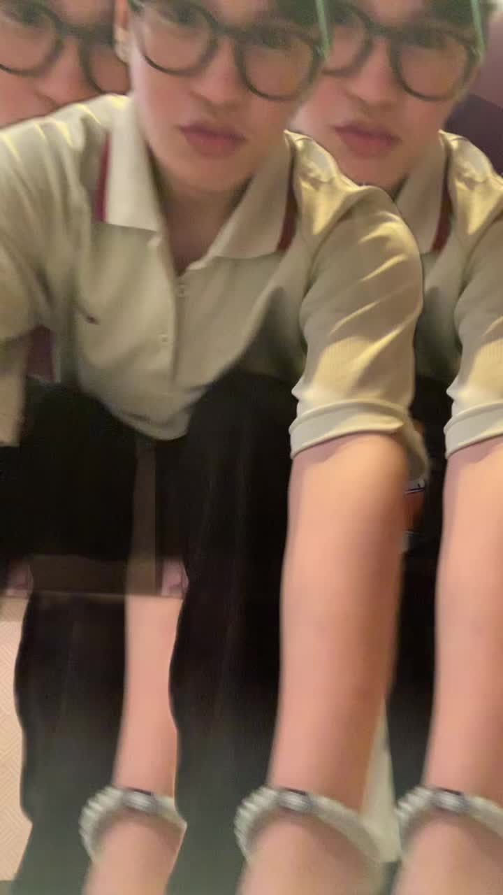 @chrispello_ on ig