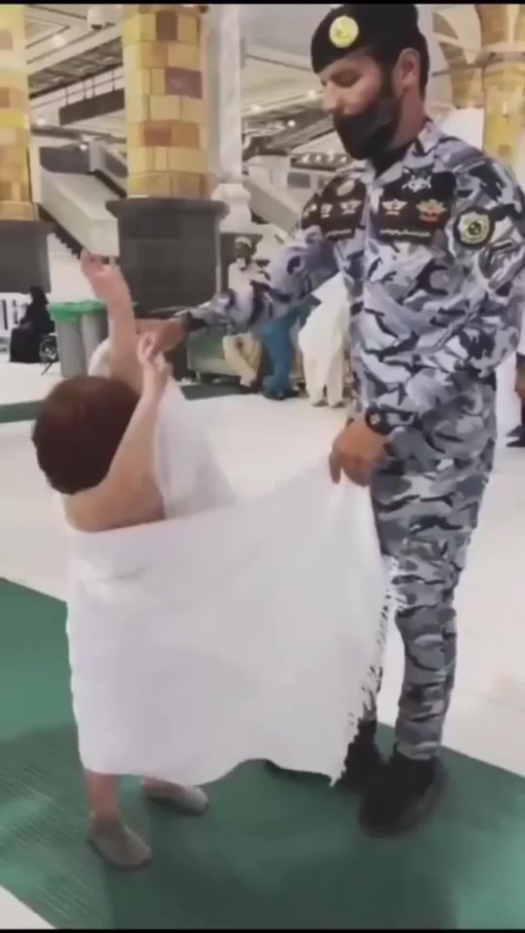 @ʀᵃᴊᵃ ʜᵃᴍᶻɪ