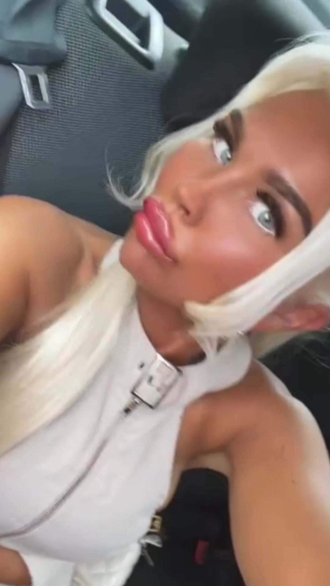@KymBernadetteSmith🌸