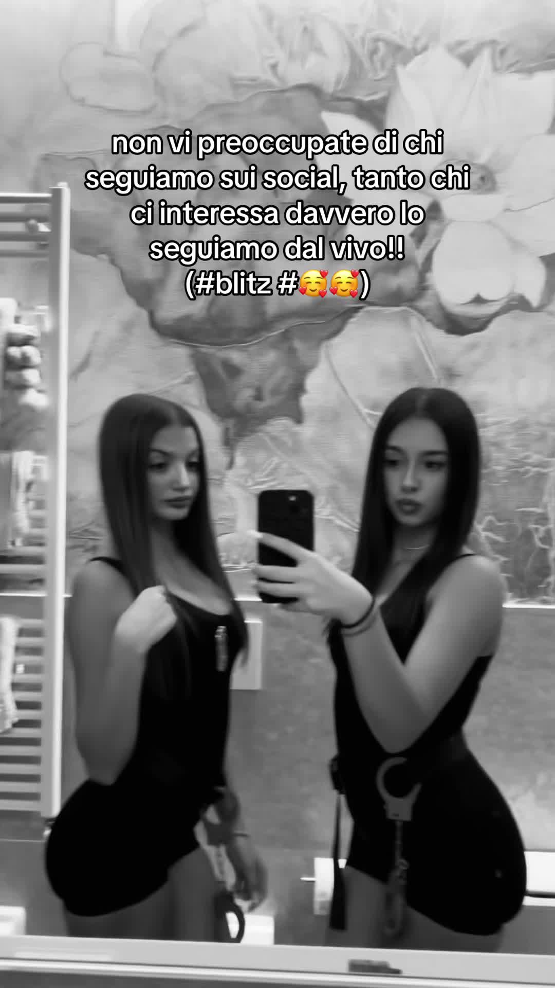 @๐&๐
