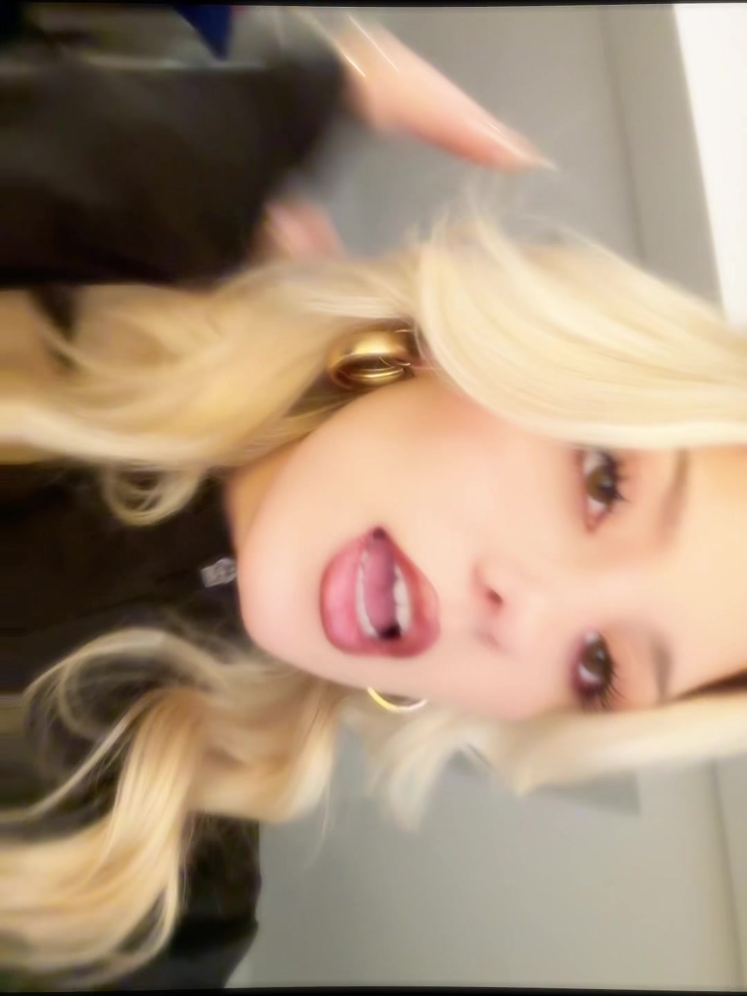 @★ daria