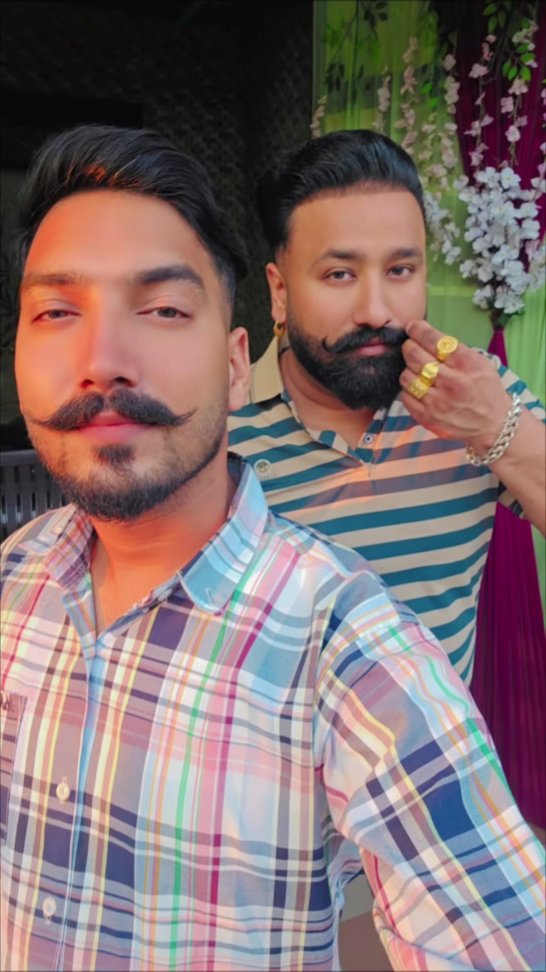 @🇮🇳 Davinder Switzerland 🇨🇭