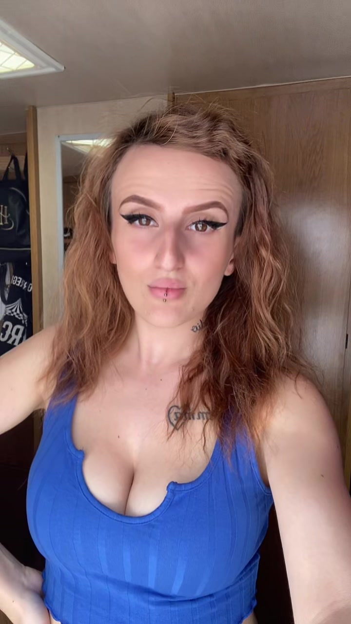 @MeganSaly