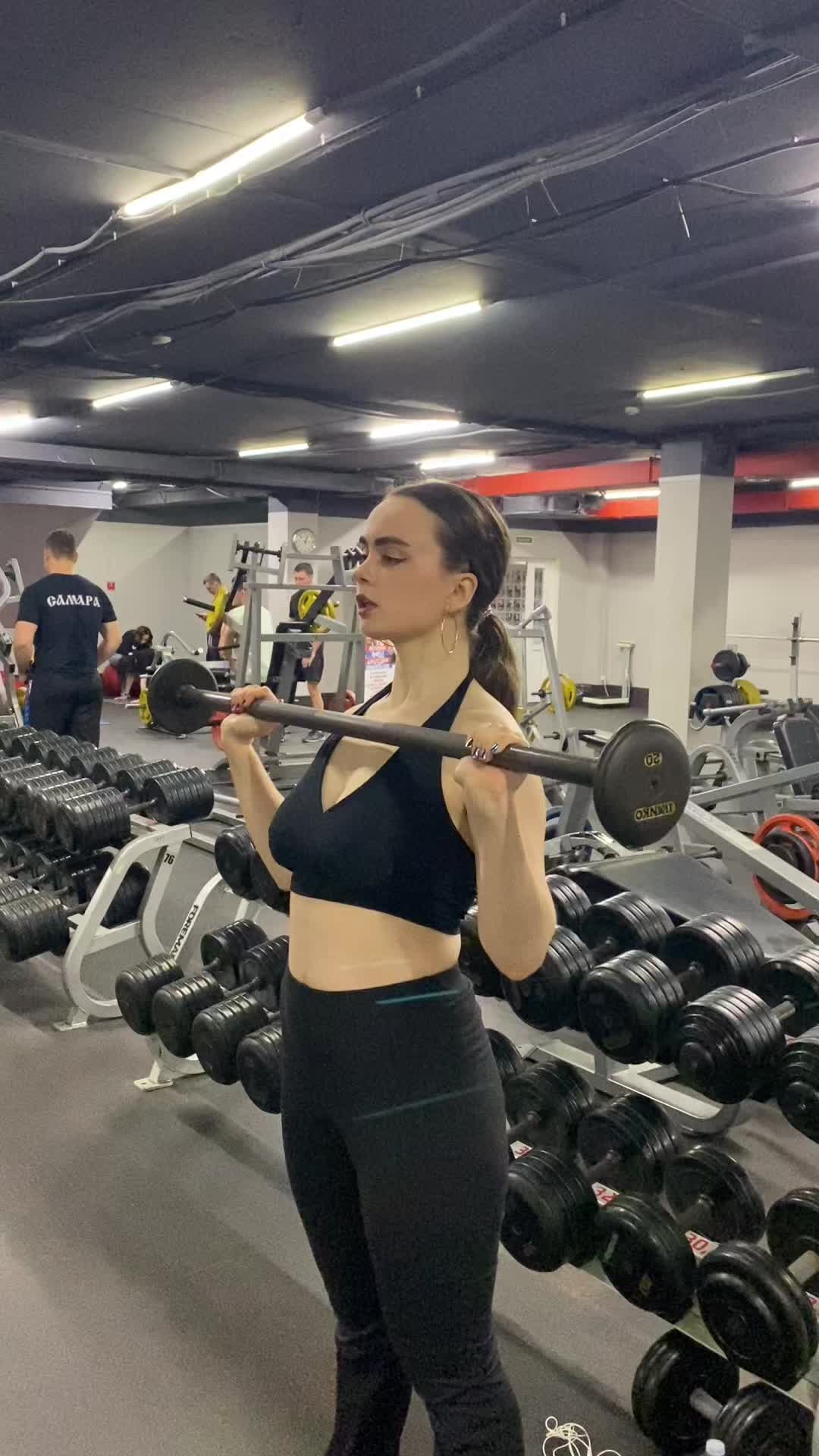 @приколена
