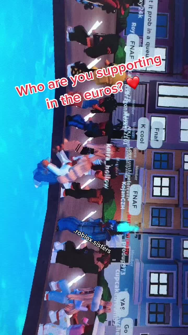 @Ur local roblox sisters 😩🤩