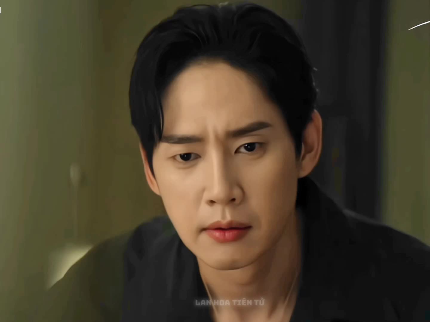 @Quả Nho To 𝓻𝓮𝓿𝓲𝓮𝔀 🍇