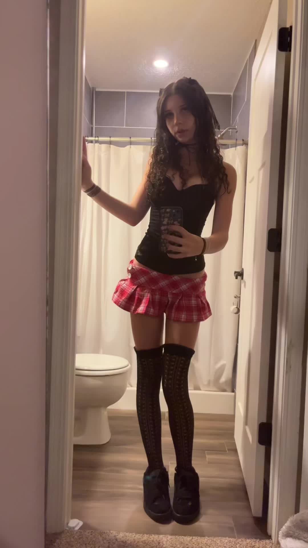 @Pissgirl