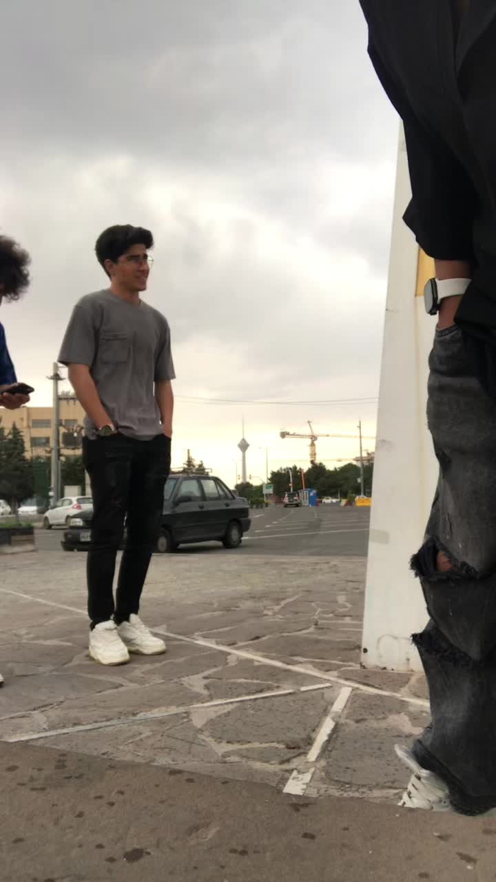 @Alinxr