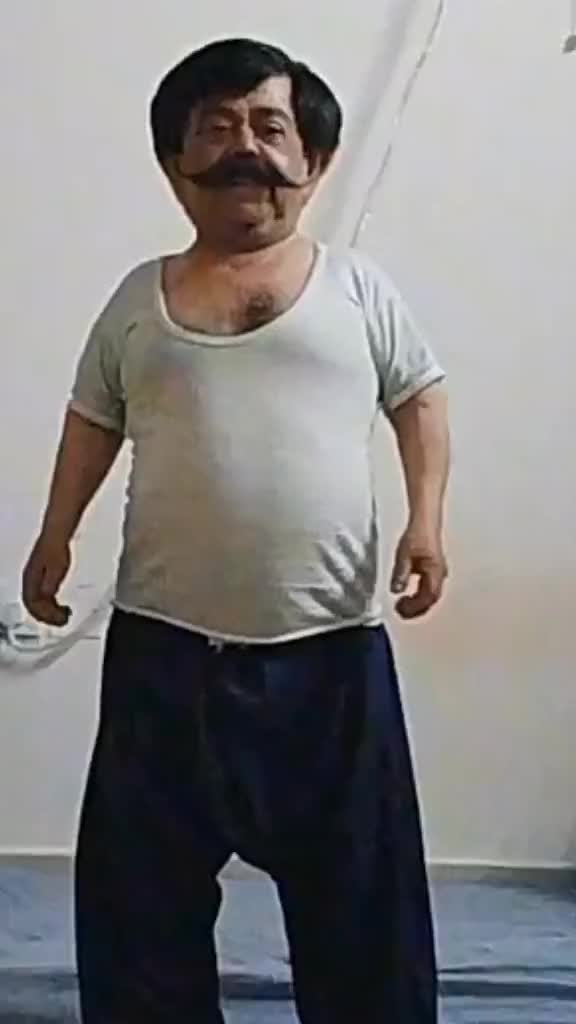 @ملک صاحب   🤣