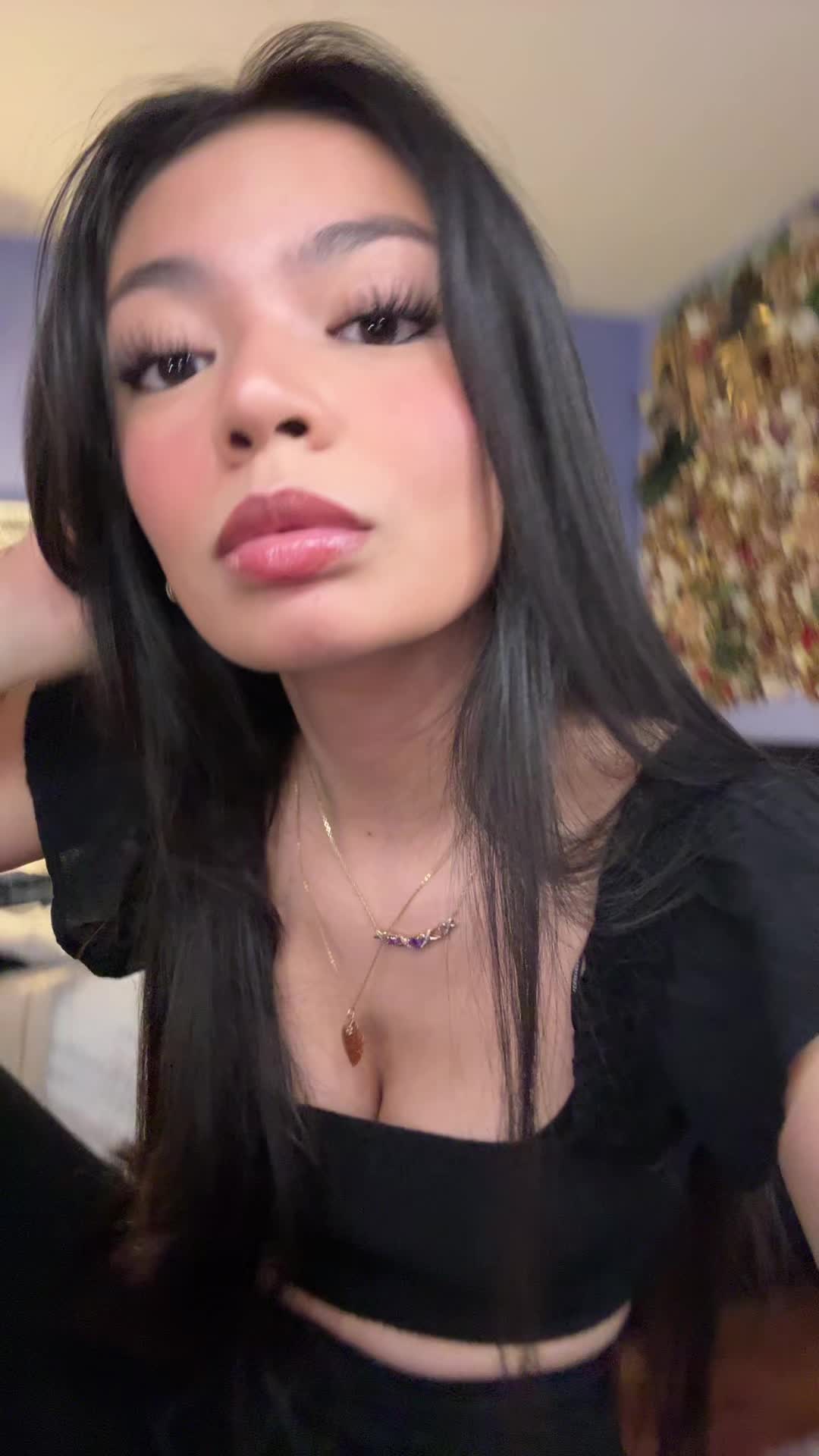 @Victoria