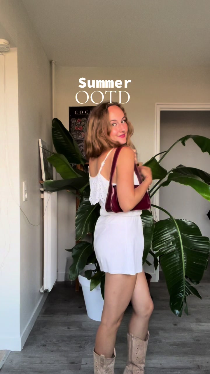 @juliette_hutchins