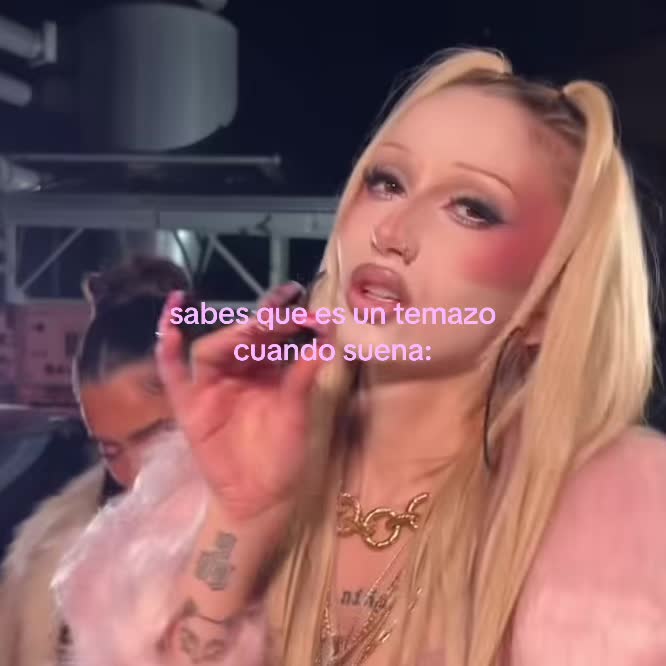 @☥