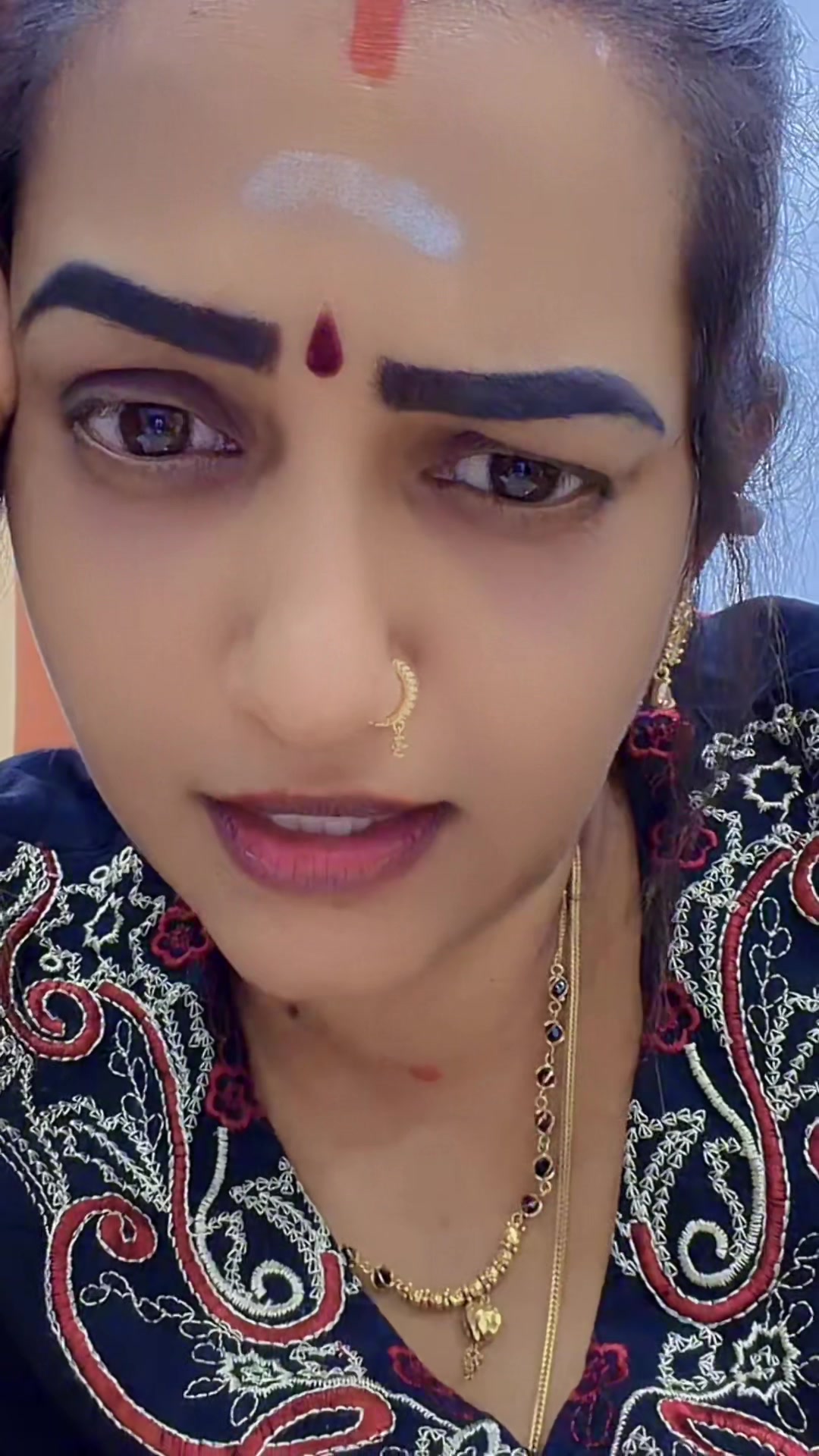@🧿🖤🤍Positivity🖤Puvan🖤🤍🧿