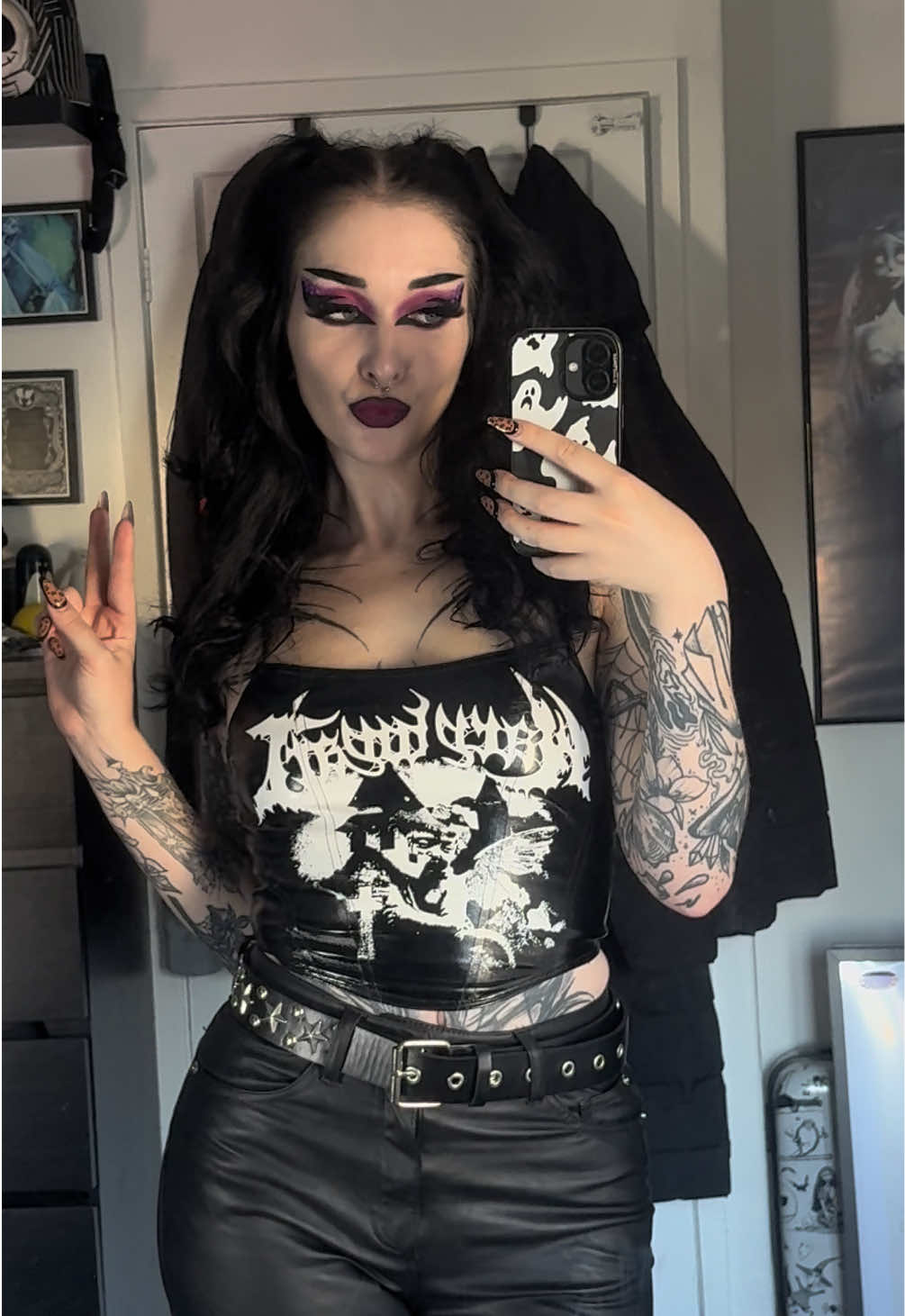 @Amber 🖤