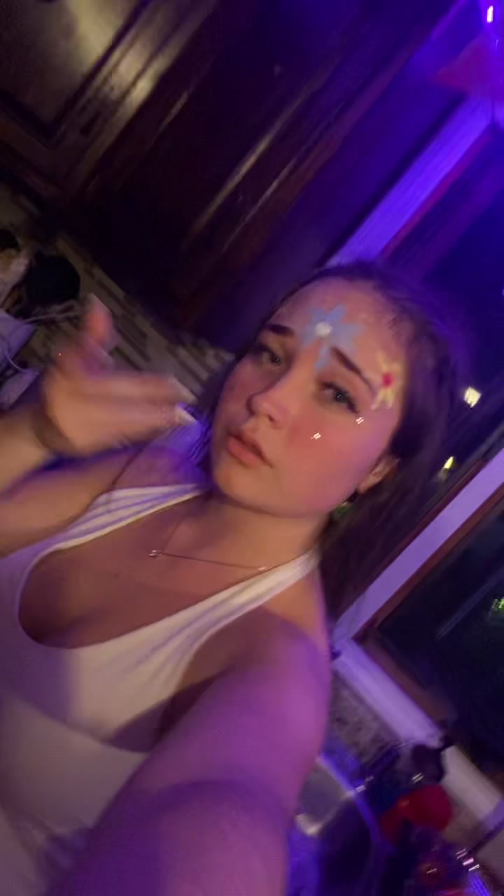 @laurenstewart0404